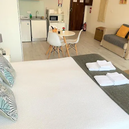 Poveiros Studio Downtown - By Guest Porto