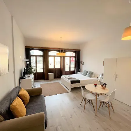 Apartment Poveiros Studio Downtown - By Guest